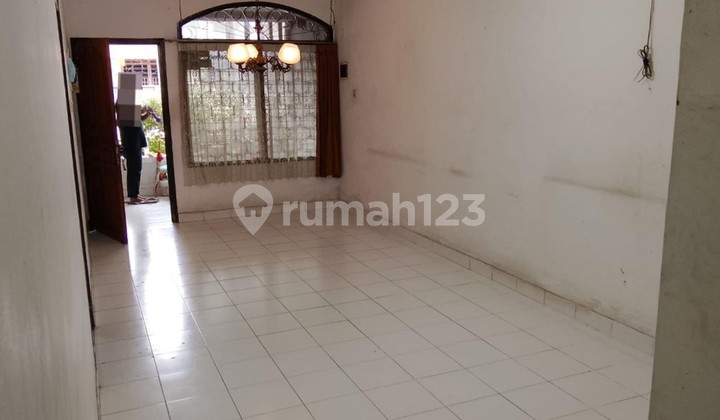 Cheap! Quick Sale, Standard 1.5-Storey House in Sunter Indah, Negotiable