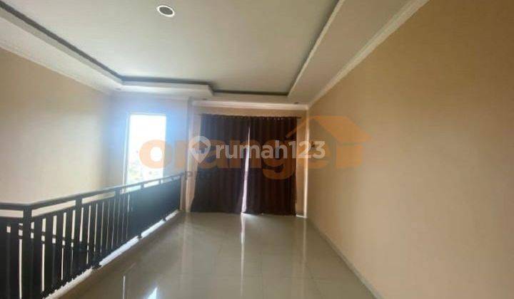 Di Jual Rumah 2 Lantai 5 Menit Dari LRT Harjamukti Cibubur 2