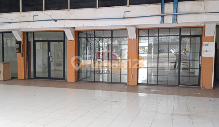 Di Jual Ruko Besar 3 Lantai di Ciputat Timur Tangerang Selatan 