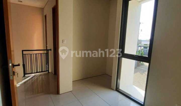 Rumah2 Lantai Di Cibinong Dekat Pakan Sari