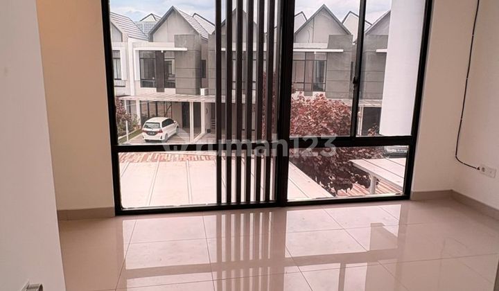 Disewakan Rumah Tahap 2 di PIK 2 - Luas 6 x 12,5 2