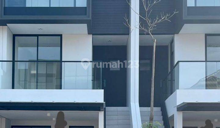 Dijual Rumah Harmony 3 Lantai di Golf Island 1