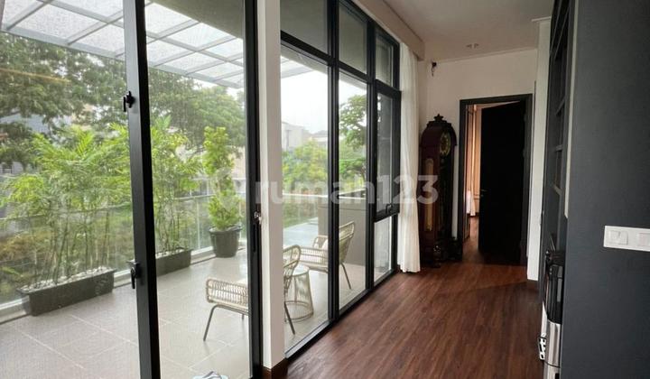 Dijual Cepat Rumah Golf Island Type Palm 2 Lantai Full Furnish - Posisi Hoek