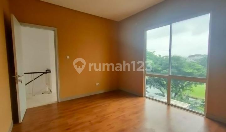 Dijual Cepat Rumah Crown Mansion 8X15 View Golf 2