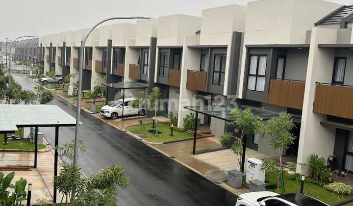 Disewakan Rumah Brand New Sumarrecon Bekasi - Luas 7 x 11 Disewakan Rumah Brand New Sumarrecon Bekasi - Luas 7 x 11