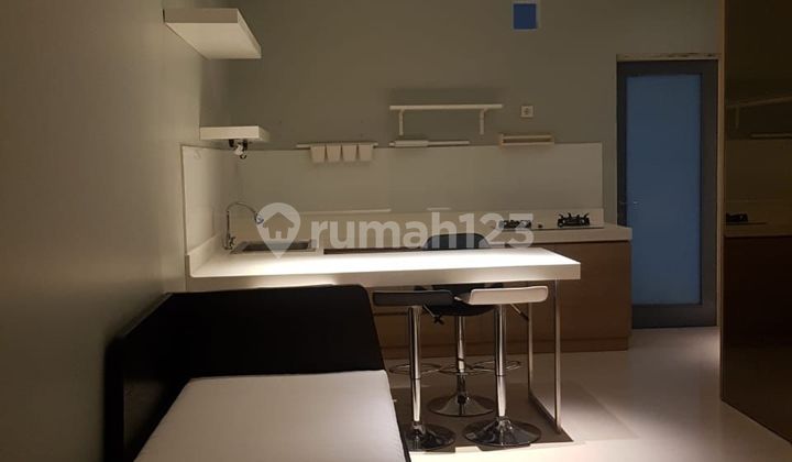 Dijual Rumah Layar Permai 2 Lantai - Full Furnished Dijual Rumah Layar Permai 2 Lantai - Full Furnished