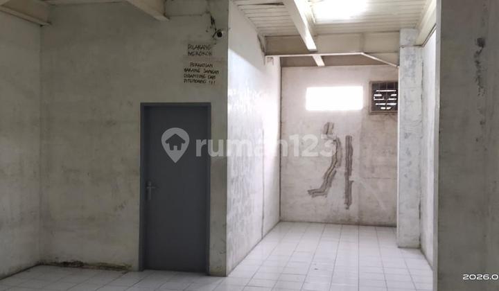 Dijual Cepat Ruko Gudang Dutamas 3 Lantai Dijual Cepat Ruko Gudang Dutamas 3 Lantai