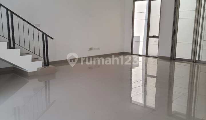 Dijual Murah Rumah 10x15 Pik2 Siap Huni Rumah SHM Bagus di Gerbang Cluster Springville PIK 2, Jl. M. H. Thamrin, Salembaran Jati, Kosambi, Tangerang, Banten, Indonesia, 15214, Pantai Indah Kapuk 2