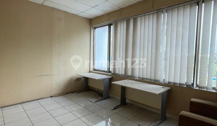 Rent Fast: Ruko Grand Puri Niaga 3 Floors 1