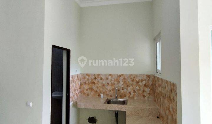 Dijual Rumah 2.5 Lantai Dekat Hwa Ind Malang Lokasi Ikan² 2