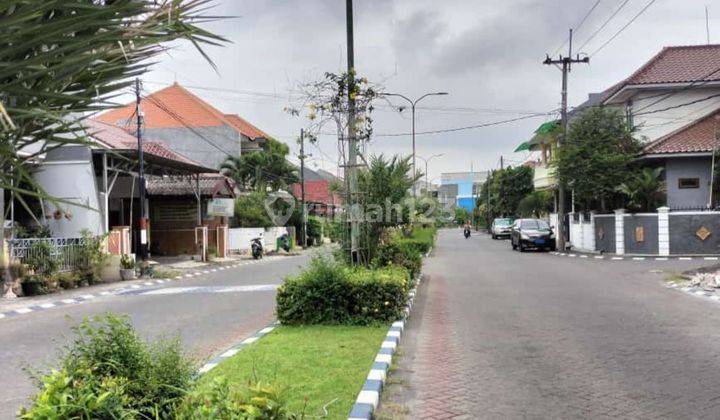 Murah Jarang Ada Kavling Hook di Jalan Utama Babatan Pratama Wiyung 1