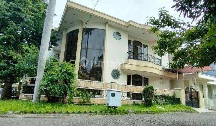 Termurah Rumah 2 Lantai Mediteranian Hook di Villa Valensia, Surabaya Barat  1