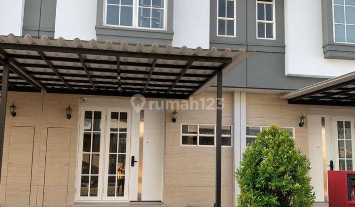 Disewakan Rumah Baru Gress 2 Lantai Semi Furnish di Wisata Bukit Mas 1