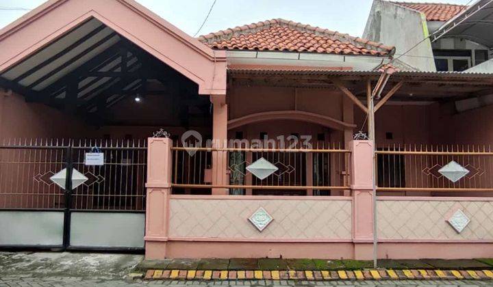 Rumah 1 Lantai Siap Huni di Kebraon Indah Permai, Surabaya Barat 1