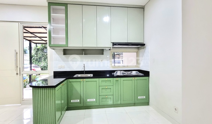 Dijual Rumah Minimalis Bagus di Cluster Sevilla Bsd City ! 2