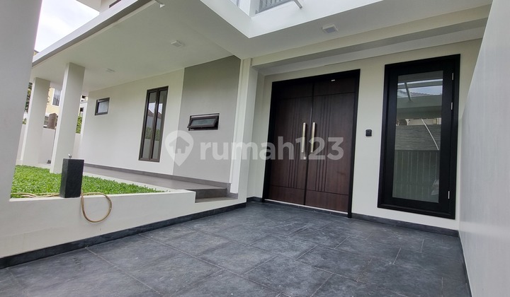 Dijual Rumah Brand New Minimalis Modern di Kencana Loka BSD ! Dijual Rumah Brand New Minimalis Modern di Kencana Loka BSD !