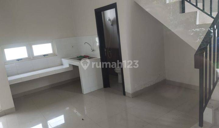 Dijual Rumah 2 Lantai Unfurnished di The Green Bsd City  1