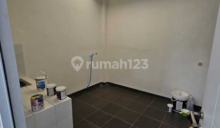 For Sale 1-Story House in Forest Hill Parung Panjang! 2