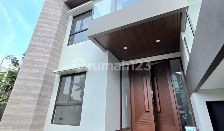 Dijual Rumah Hook Brand New di Delatinos BSD City!