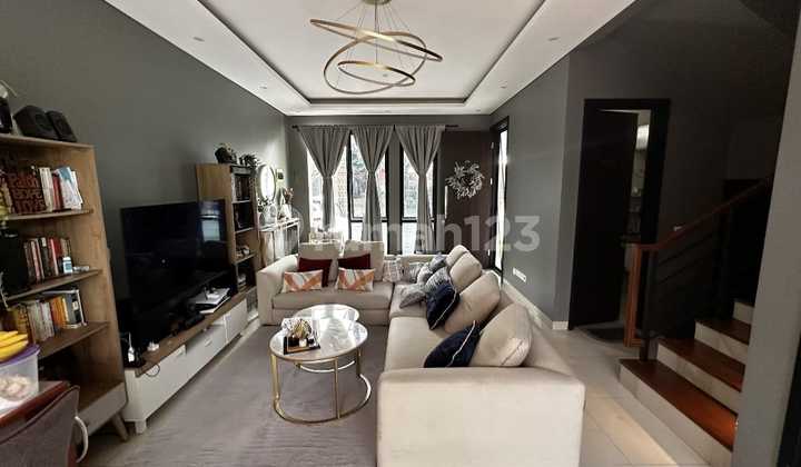 Dijual Cepat Rumah Semi Furnished 2 Lantai di Avani BSD City ! Dijual Cepat Rumah Semi Furnished 2 Lantai di Avani BSD City !