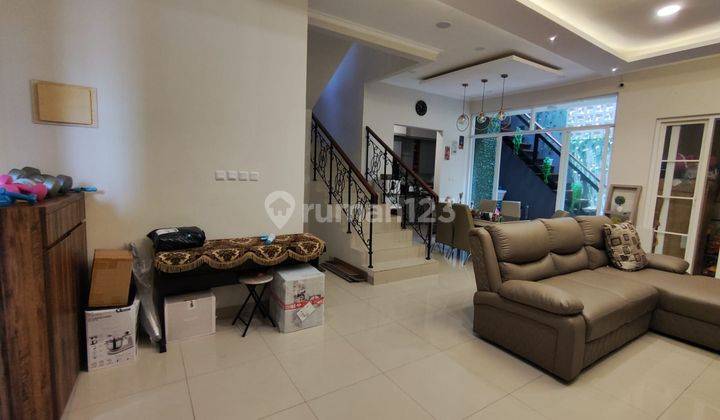 Dijual Rumah Cantik Furnish di Cluster Trimezia Gading Serpong 2