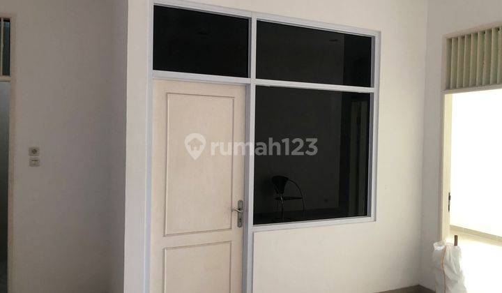 Disewakan Rumah Semi Furnish di Villa Melati Mas Serpong 2