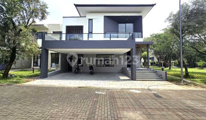 Dijual Rumah Brand New Hoek Modern Tropis di Foresta BSD City!