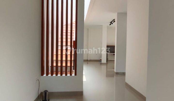 Dijual Rumah Baru 2 Lantai Unfurnish di Nusaloka Bsd City  2