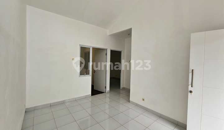 For Sale 1-Story House in Forest Hill Parung Panjang!