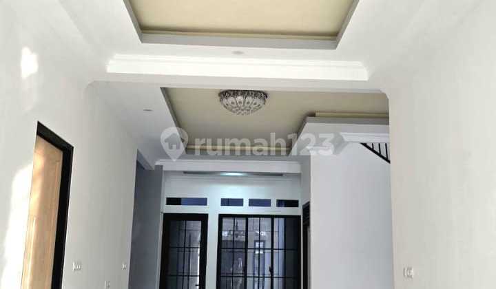 For Sale Brand New 5 Bedroom House in Griyaloka BSD! 2