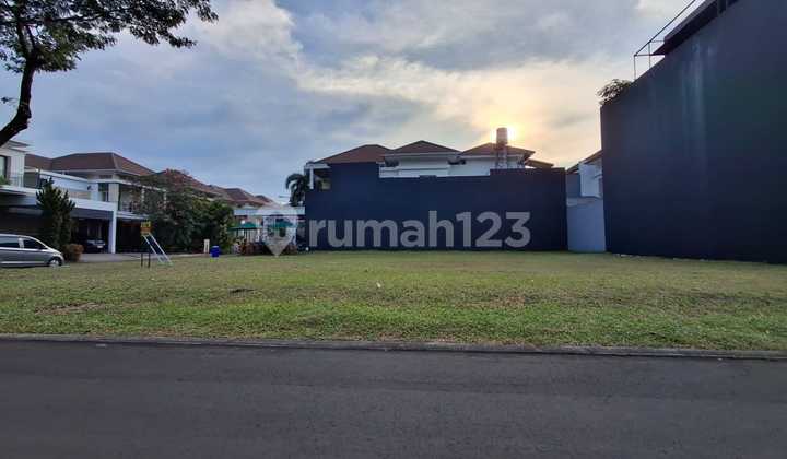 For Sale 560 m2 Plot in Premium Location Alam Sutera! For Sale 560 m2 Plot in Premium Location Alam Sutera!