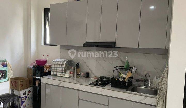 Dijual Rumah Semi Furnish 2 Lantai di Provence Suite Bsd City 2