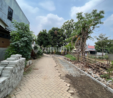 For Sale Hook Plots in Karawaci Tangerang