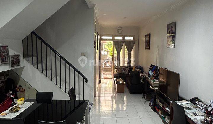 Di Jual Rumah Siap Huni Dan Strategis Di Taman Aries Meruya 1