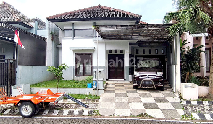 Rumah Bagus Unfurnished SHM Lokasi Di Tlogomas Malang 1
