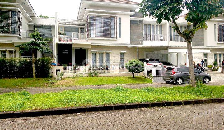 Rumah 2 Lantai Bagus Furnished Greenwood Golf Utama Araya Malang 1