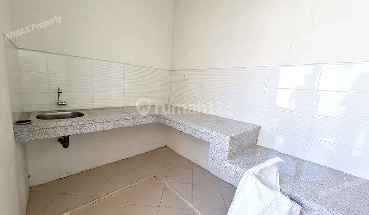 Rumah Bagus Unfurnished di Villa Puncak Tidar, Malang 6