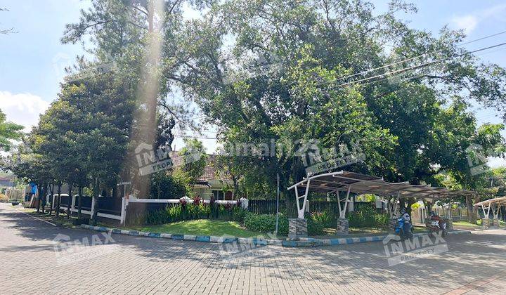 Rumah Bagus Semi Furnished SHM Di Jalan Semarang, Kota Malang 1