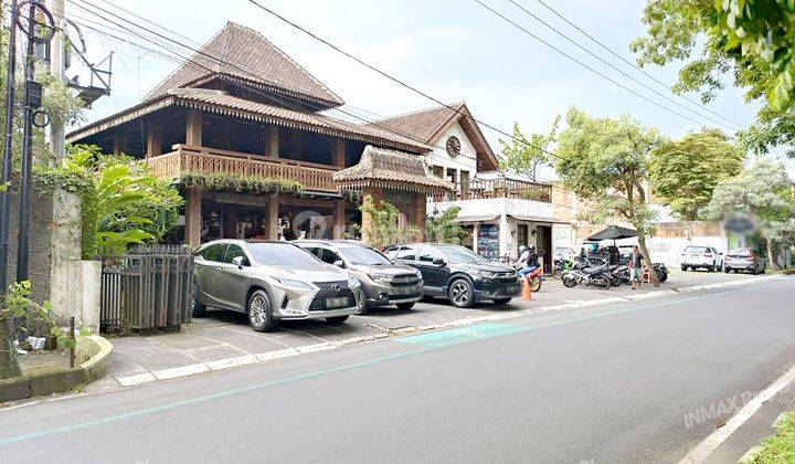 Tempat Usaha Resto Lokasi Strategis Di Jalan Jakarta, Kota Malang 1