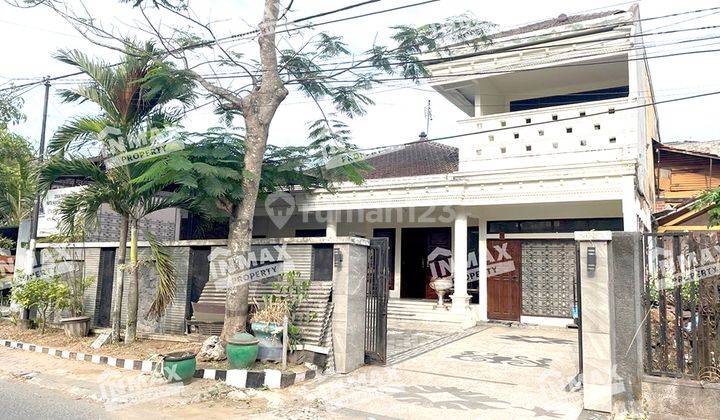 Rumah 2 Lantai Bagus Semi Furnished Sertifikat Hak Milik di Andalas Selatan, Malang 1