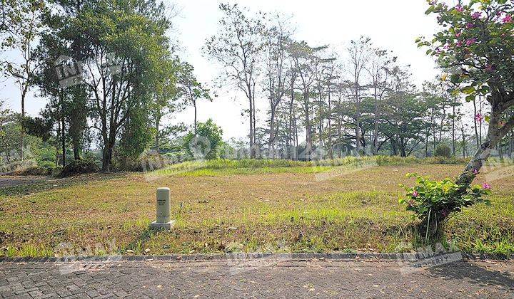 Tanah Pojok View Danau Lokasi Strategis Di Telaga Golf Araya 1