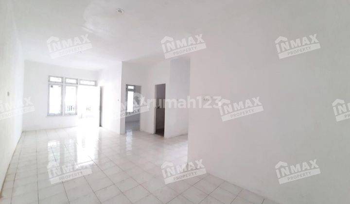 Rumah Butuh Renovasi Unfurnished SHM di Taman Borobudur, Malang 2