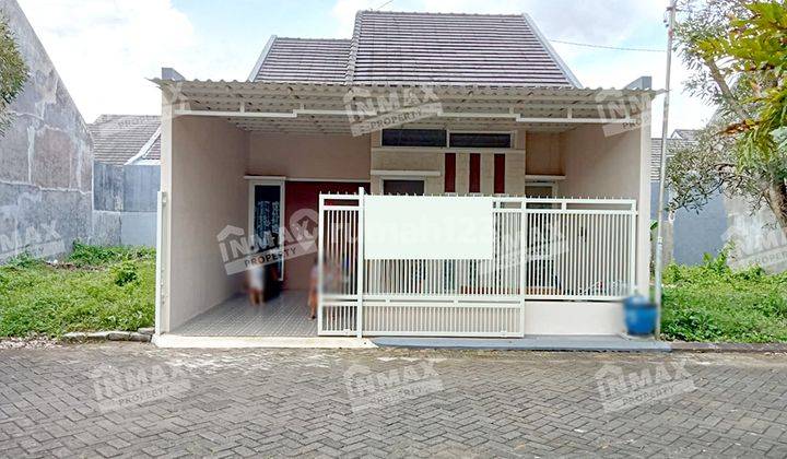 Rumah Bagus Unfurnished SHM di Permata Royal Garden Boulevard , Pakis Malang 1