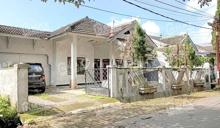 Rumah Luas Bangunan Kokoh Lokasi Strategis Di Daerah Bukit Dieng, Malang Kota 1