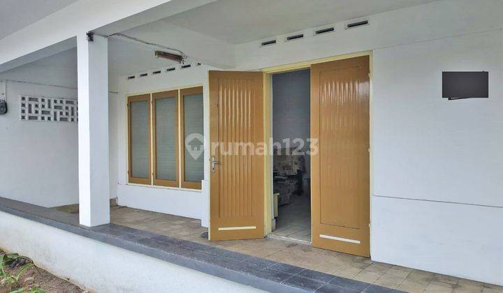 Rumah 2 Lantai Bagus Semi Furnished SHM di Pulau Mentawai, Klojen Kota Malang 2