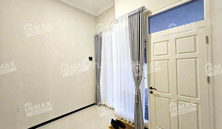 Rumah Bagus Unfurnished SHM di Bukit Dieng, Malang 2