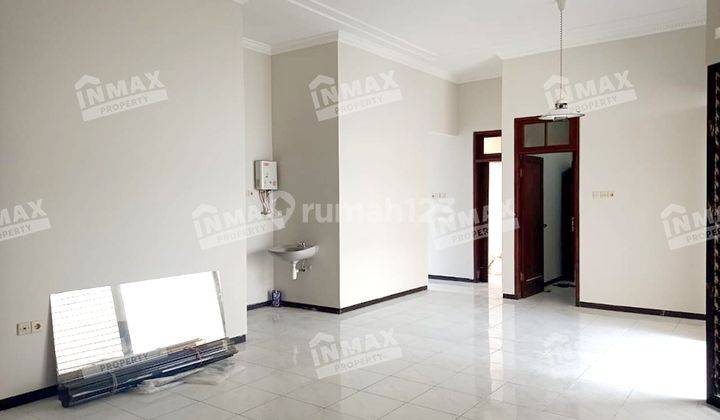 Disewakan Rumah 1 Lantai Bagus Minimalis Di Tidar, Malang 2