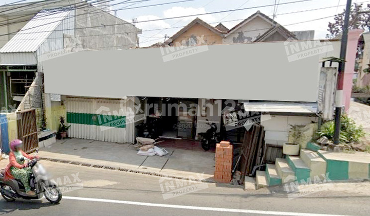 Rumah Luas Lokasi Strategis 0 Jalan Raya Karangploso, Malang