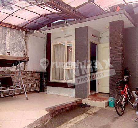 Rumah Nyaman Desain Minimalis Lokasi Daerah Ikan Ikan Blimbing, Malang 2