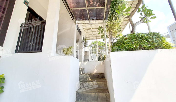 Beautiful 2-Story Furnished House In Green Hills Karangploso, Malang 2